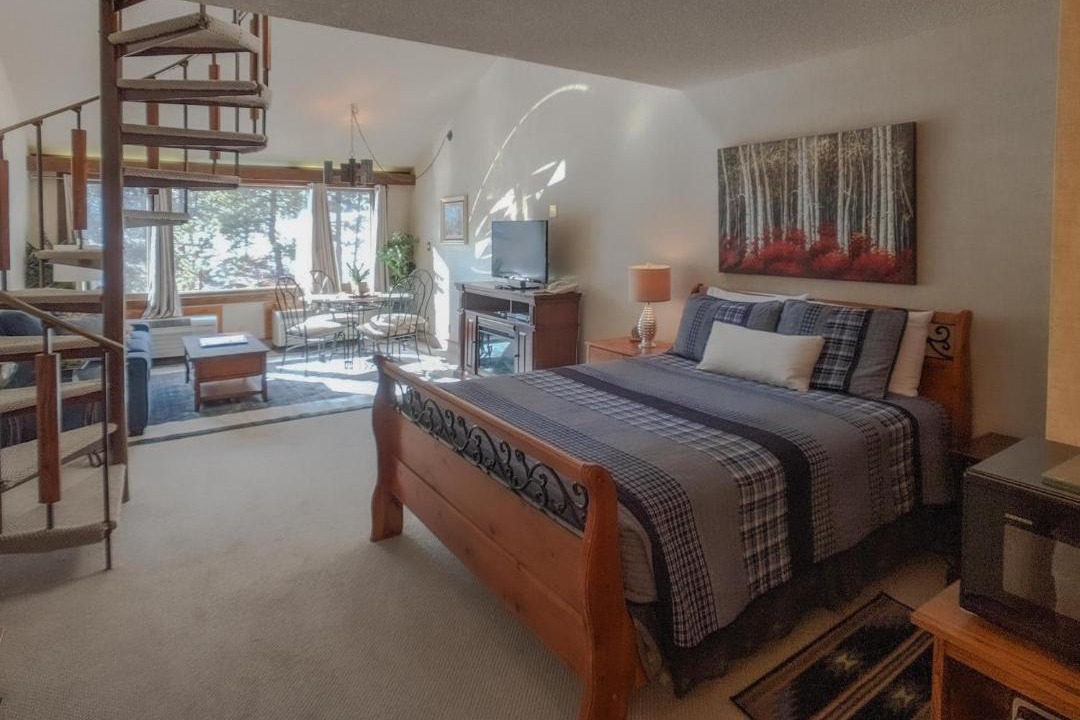 Photo of Bedroom in Purgatory