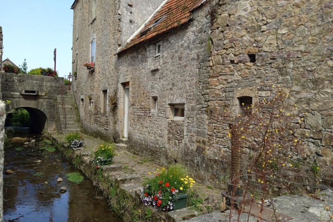 Photo of Buildings in Saint-Floxel