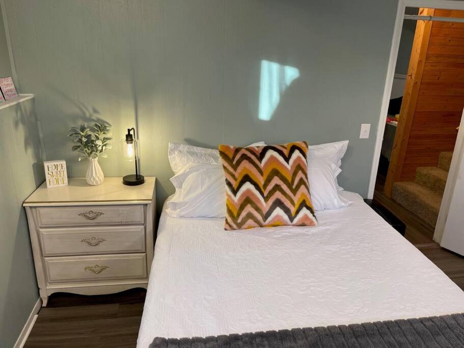 Photo of Bedroom in Pigeon
