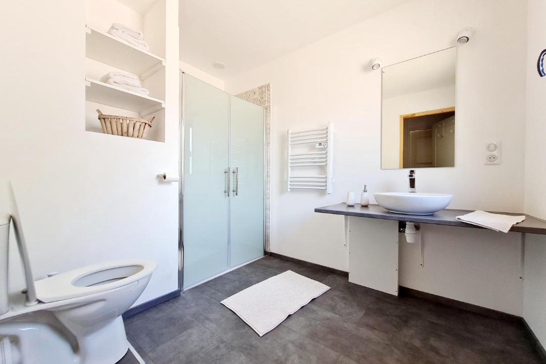 Photo of Others in Servant