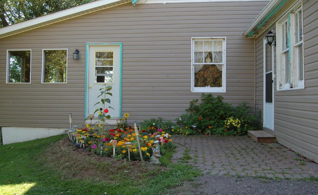 Photo of Others in North Rustico