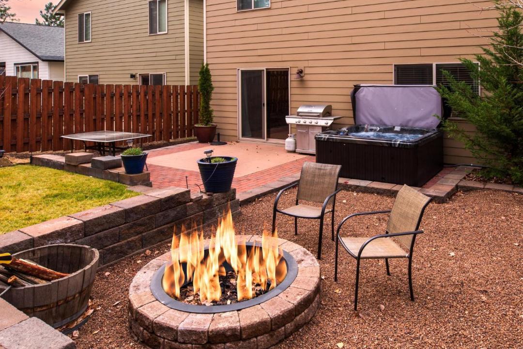 Photo of Patio Balcony in Old Farm District