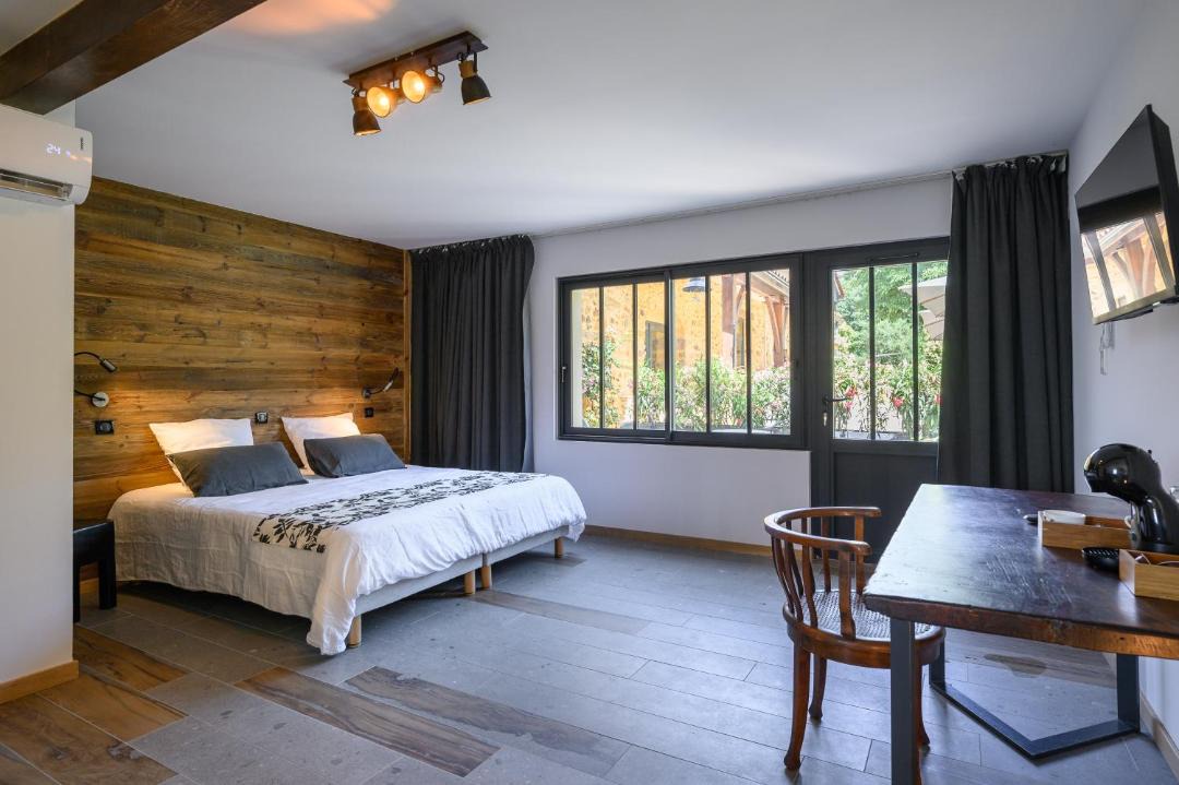 Photo of Bedroom in Pays-de-Belves