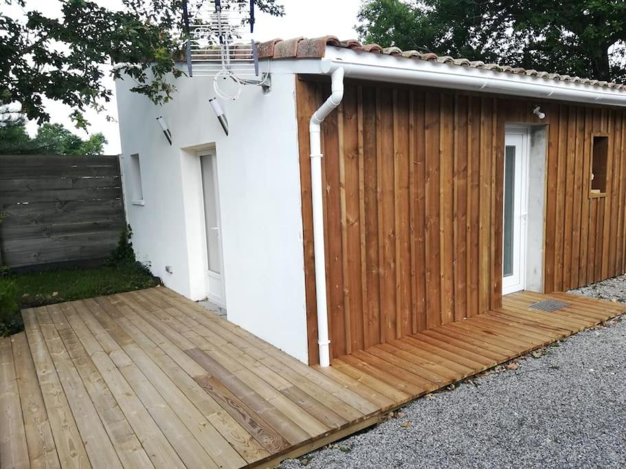 Photo of Buildings in Le Porge