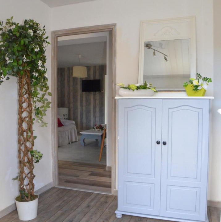 Photo of Others in Ferques