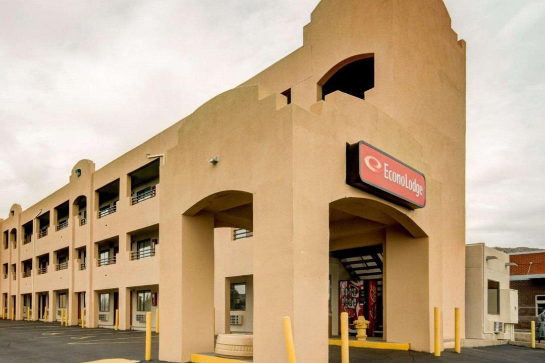 Photo of Buildings in Canyon Acres