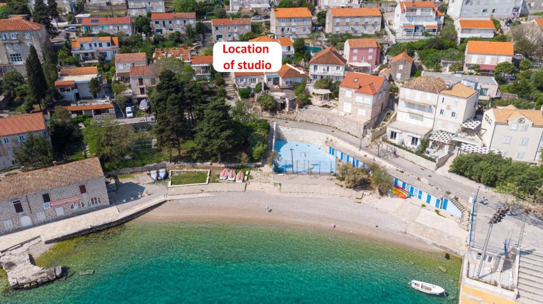 Photo of Others in Cove Tri Zala (Zrnovo)