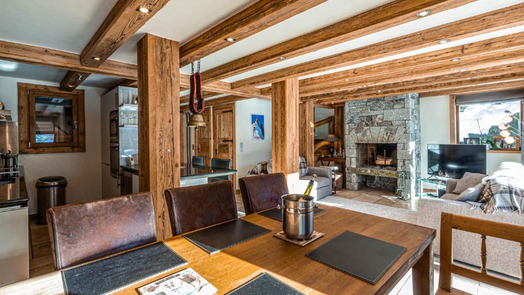 Photo of Others in Les Tines