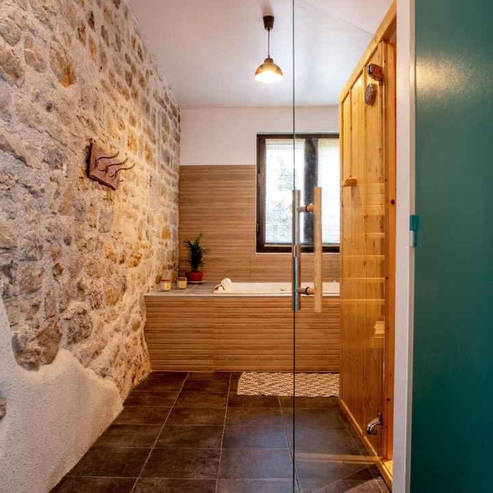 Photo of Bathroom in Arbois