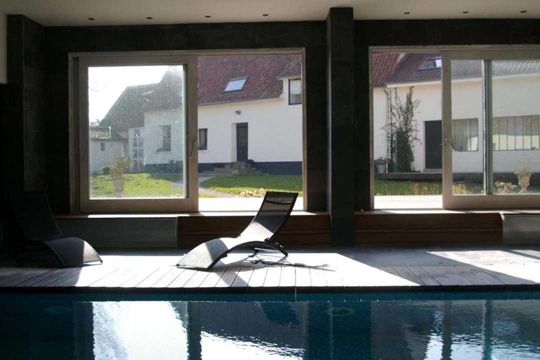 Photo of Others in Courset