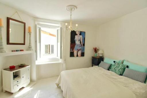 Photo of Bedroom in Olonzac