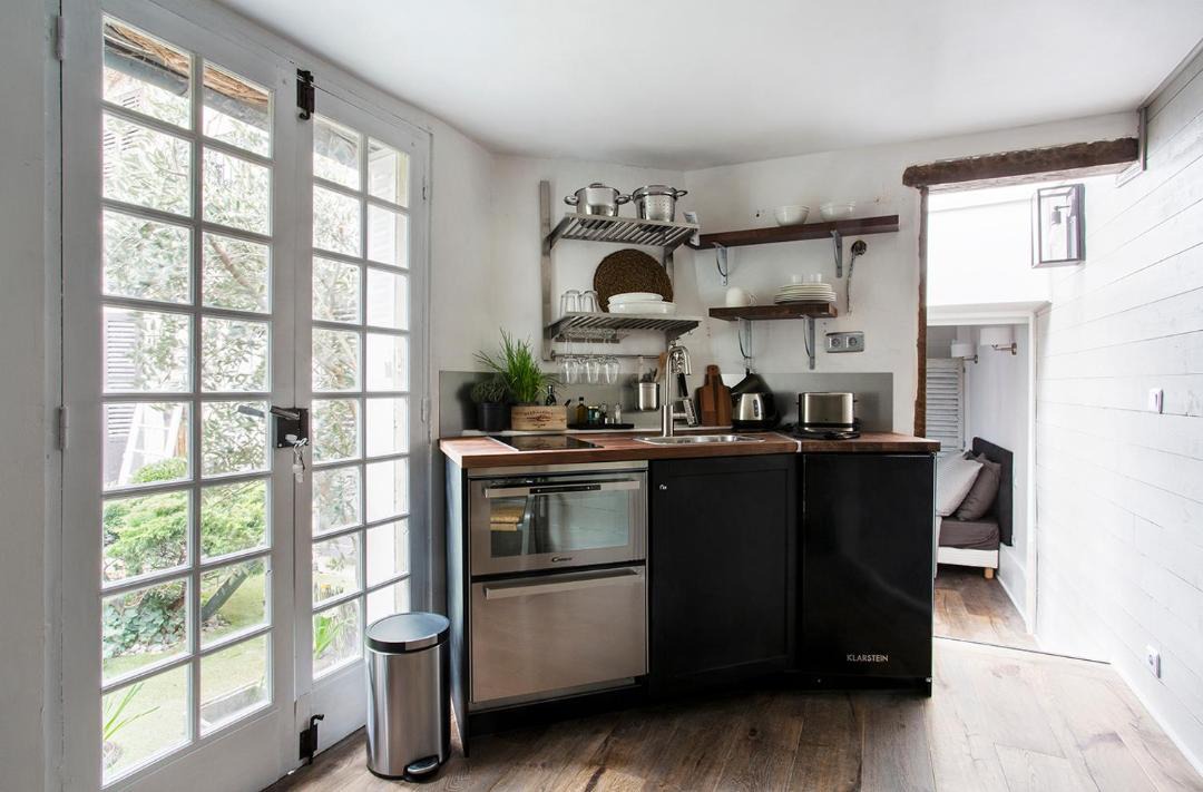 Photo of Kitchen in Butte-aux-Cailles