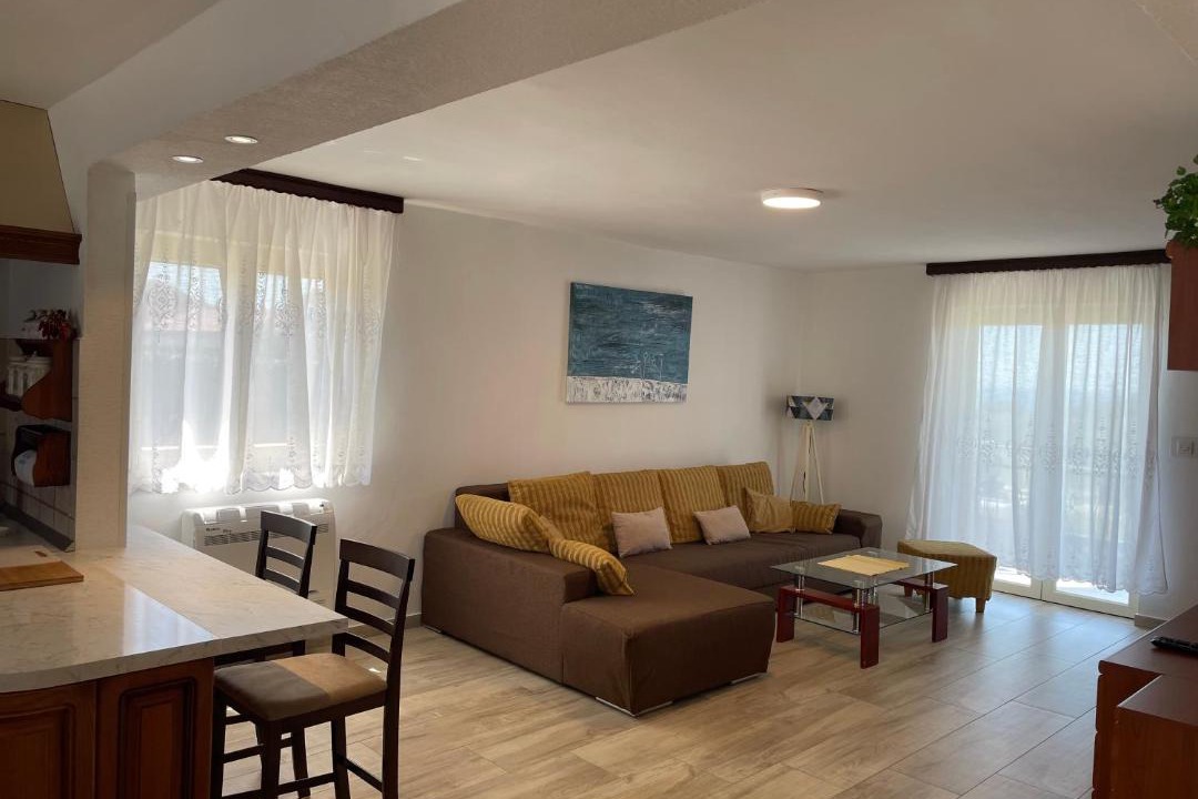 Photo of Livingroom in Antenal