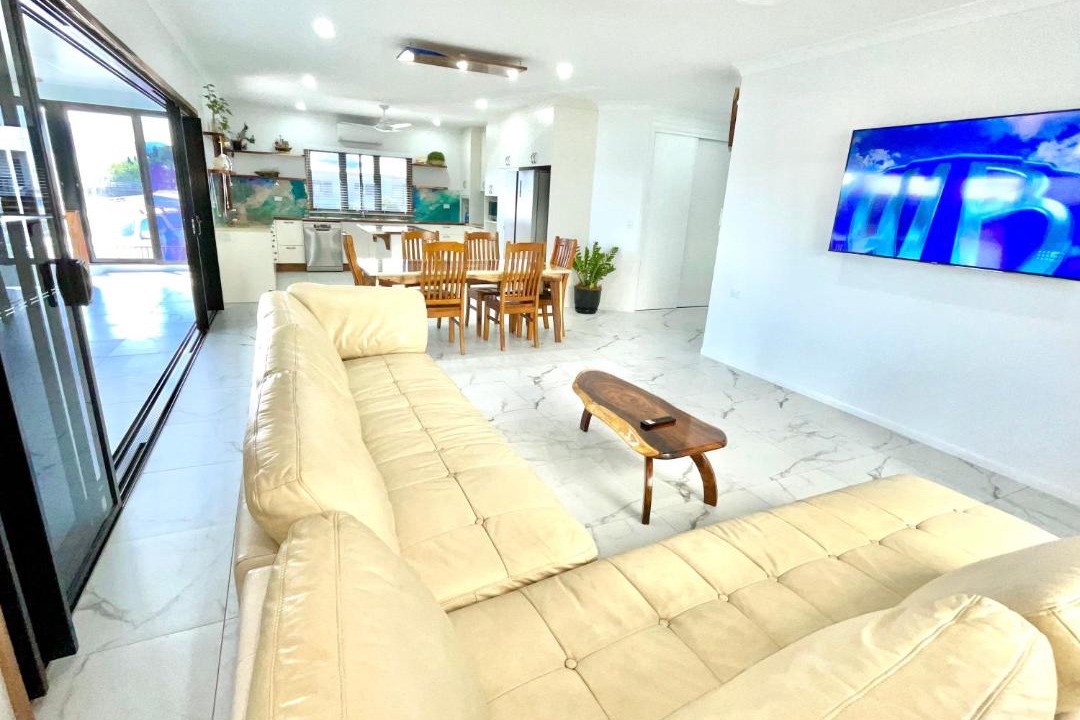 Photo of Livingroom in Lucinda