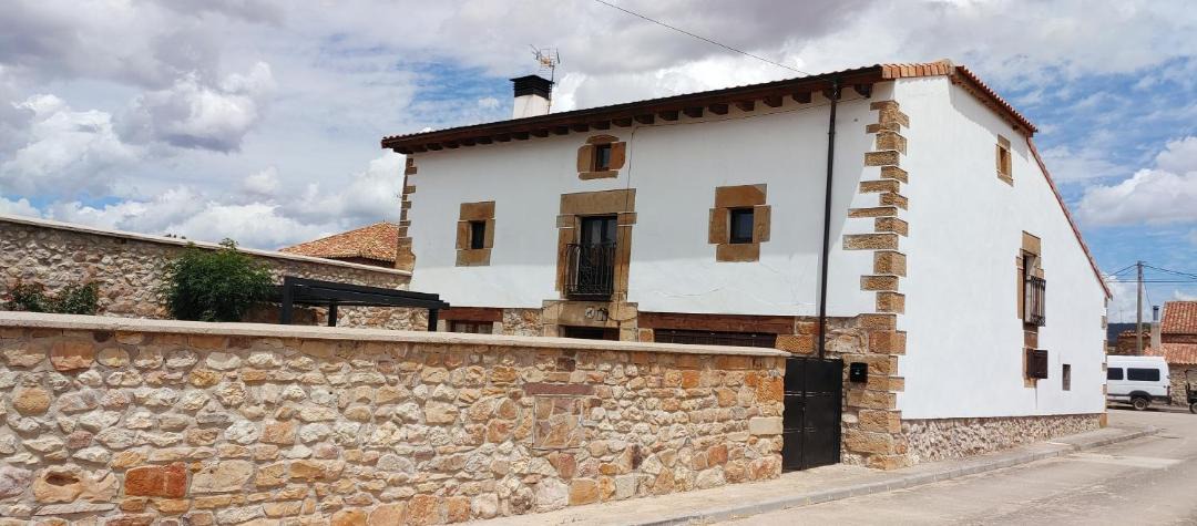 Photo of Buildings in Fuentecantos