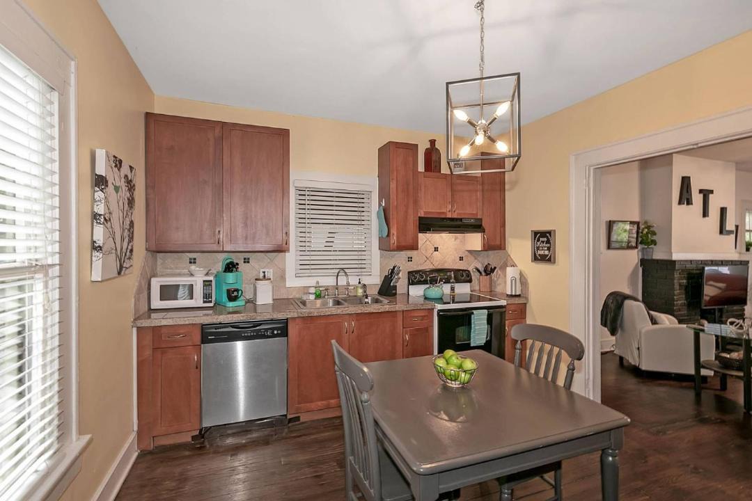 Photo of Others in Edgewood