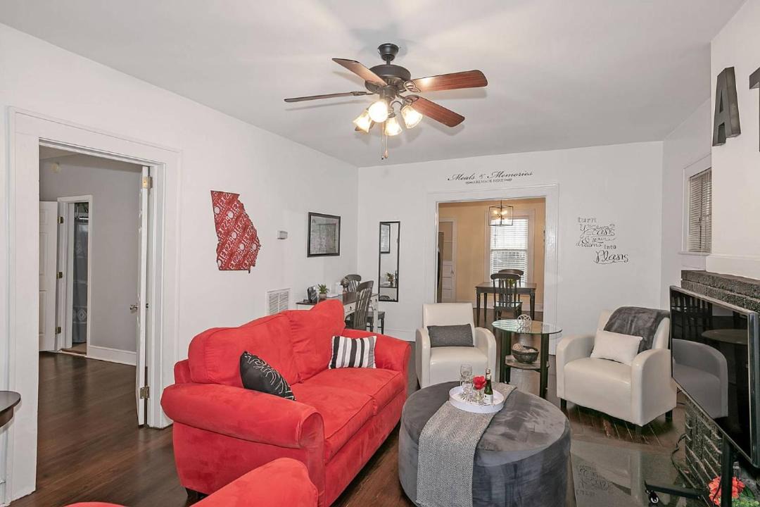 Photo of Others in Edgewood