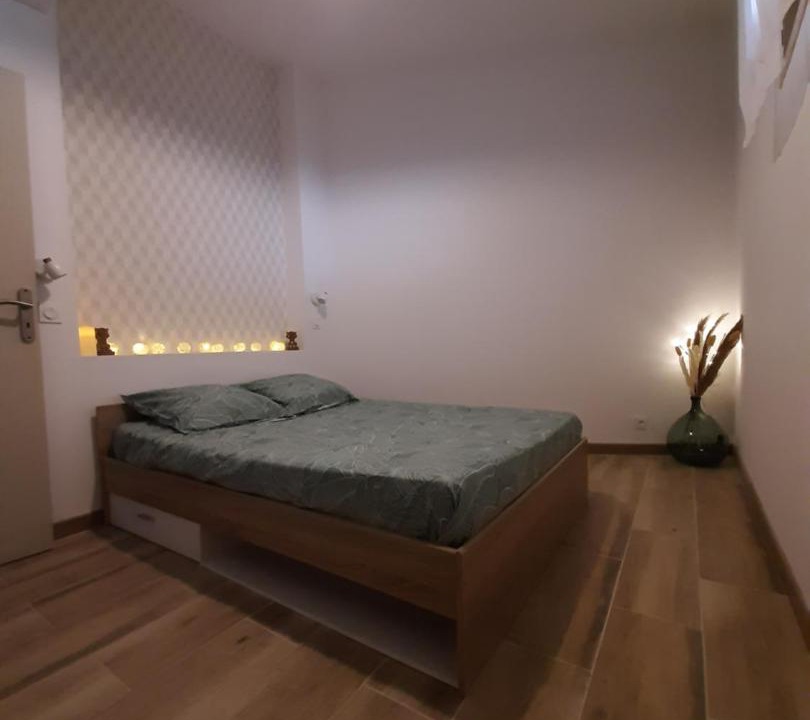 Photo of Others in Elne