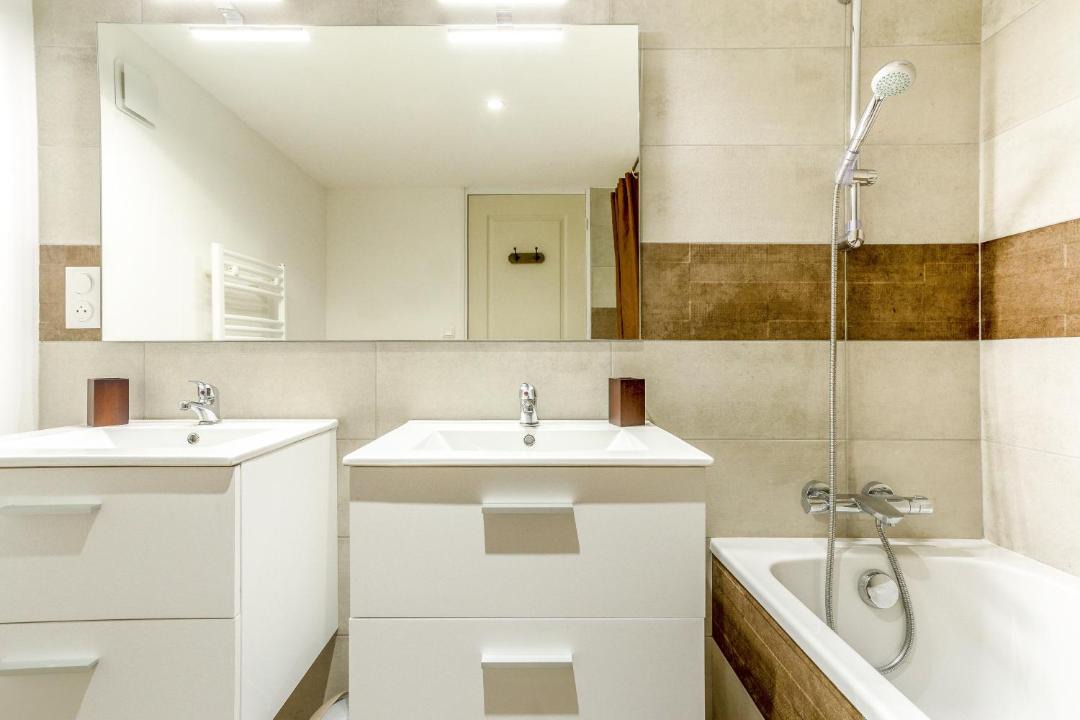Photo of Bathroom in Plumaudan