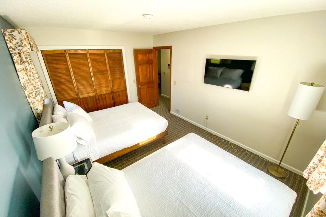 Photo of Others in Pittsfield