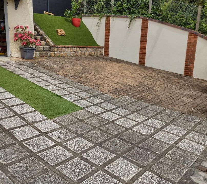 Photo of Others in Le Mans