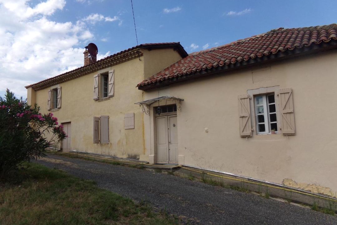 Photo of Others in Boussan