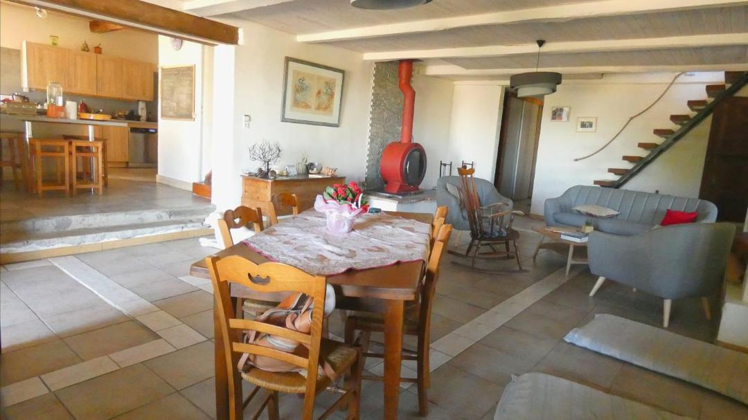 Photo of Livingroom in Le Burgaud