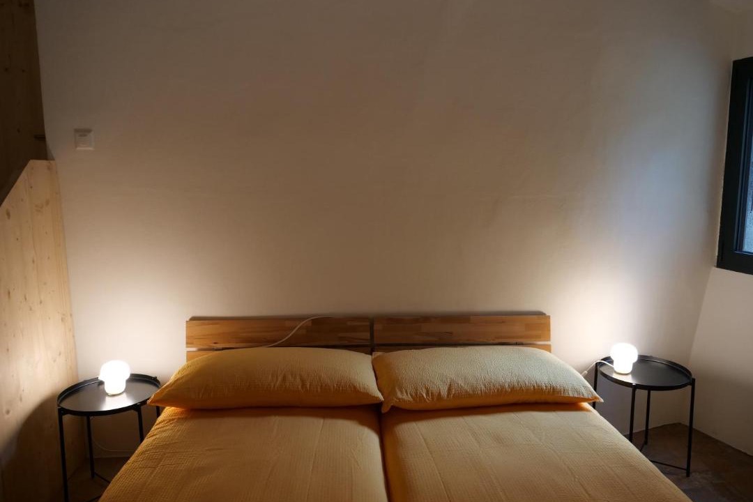 Photo of Bedroom in Muggio
