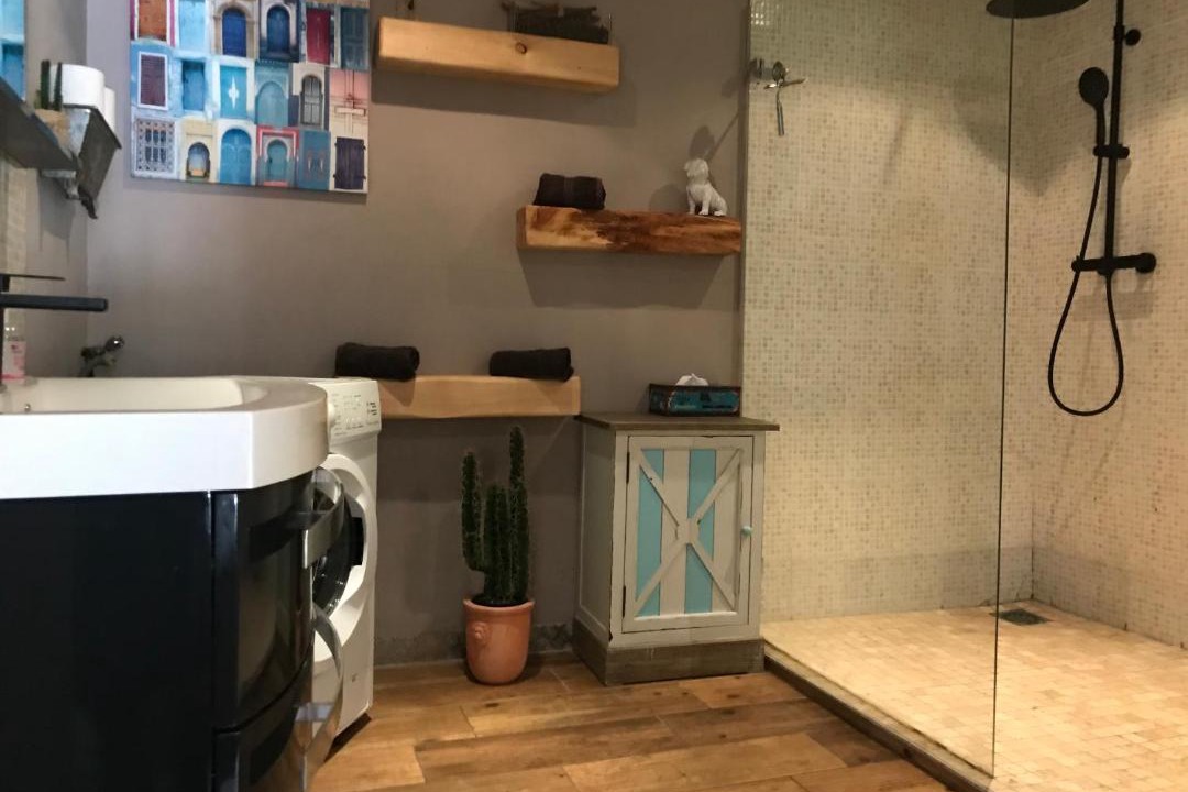 Photo of Bathroom in Villy