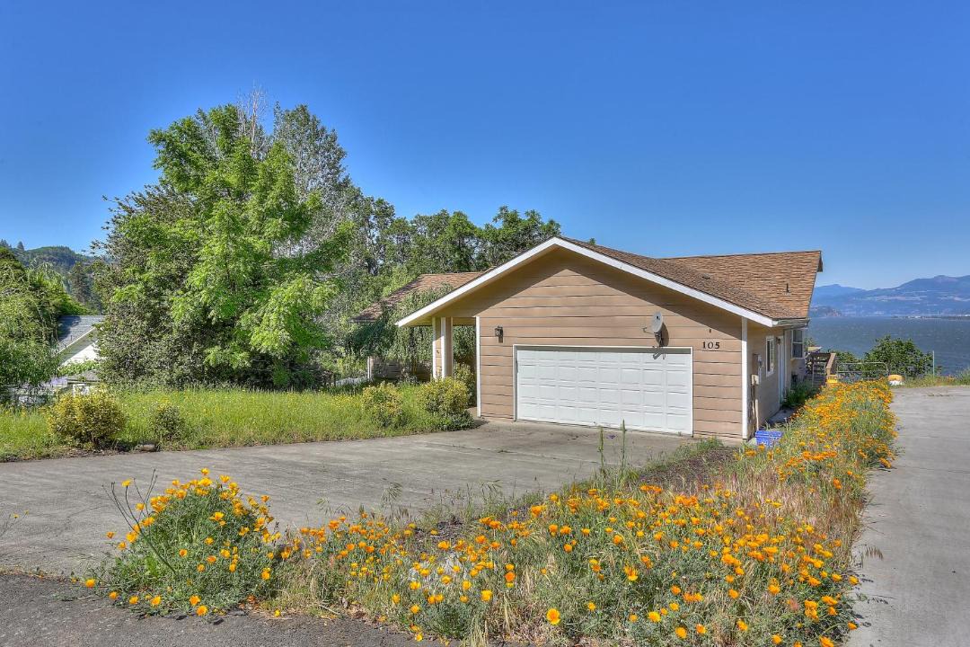 Photo of Others in Mosier