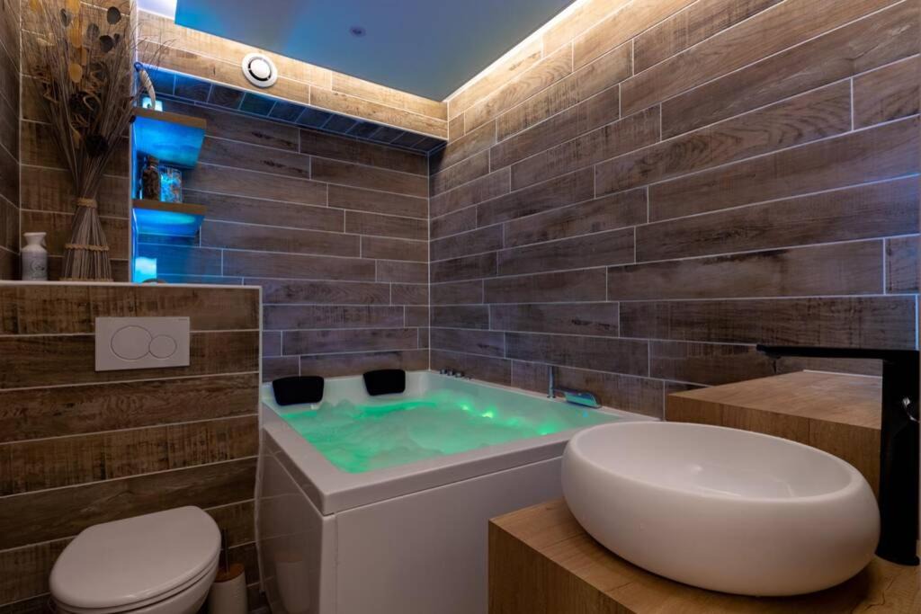 Photo of Others in Voiron