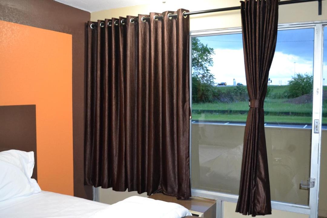 Photo of Others in Monroe