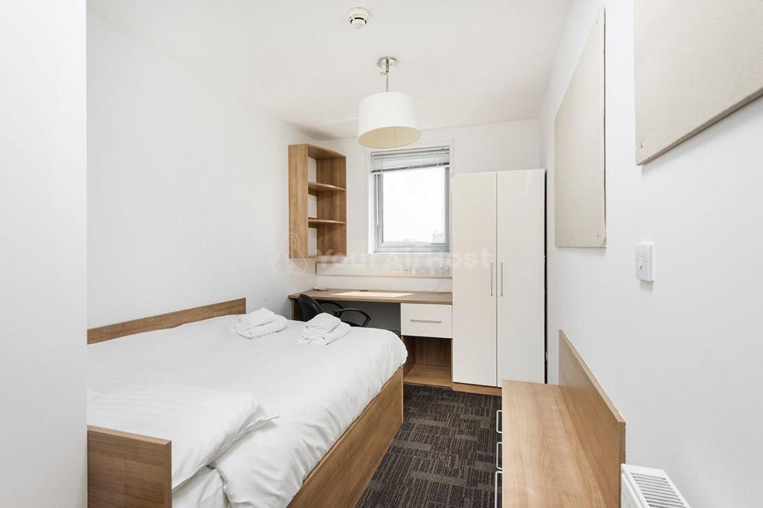 Photo of Bedroom in Finsbury Park