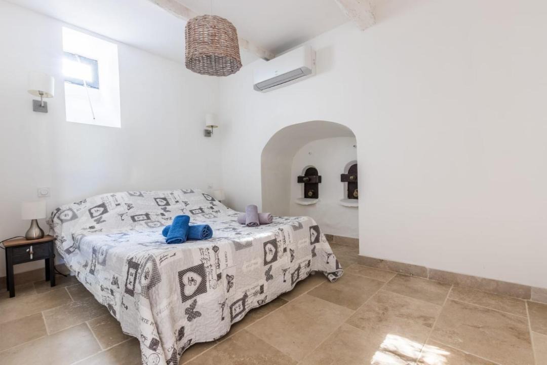 Photo of Others in Le Somail