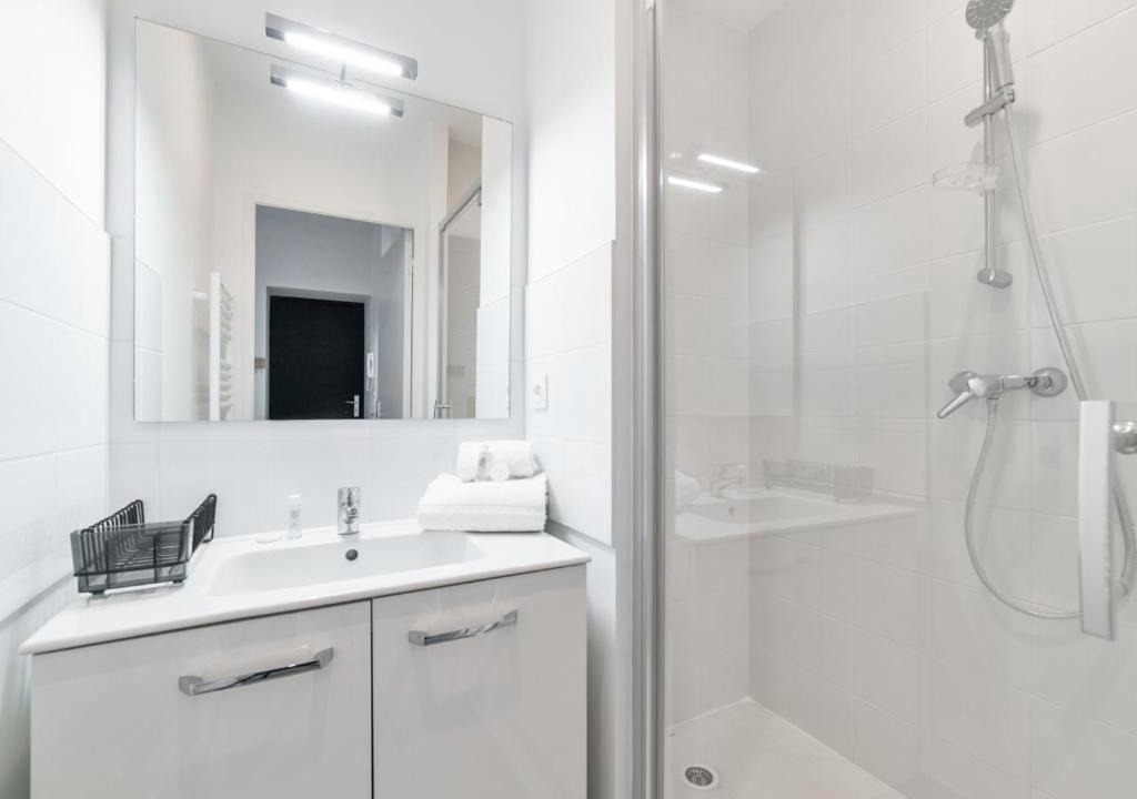 Photo of Others in Buers