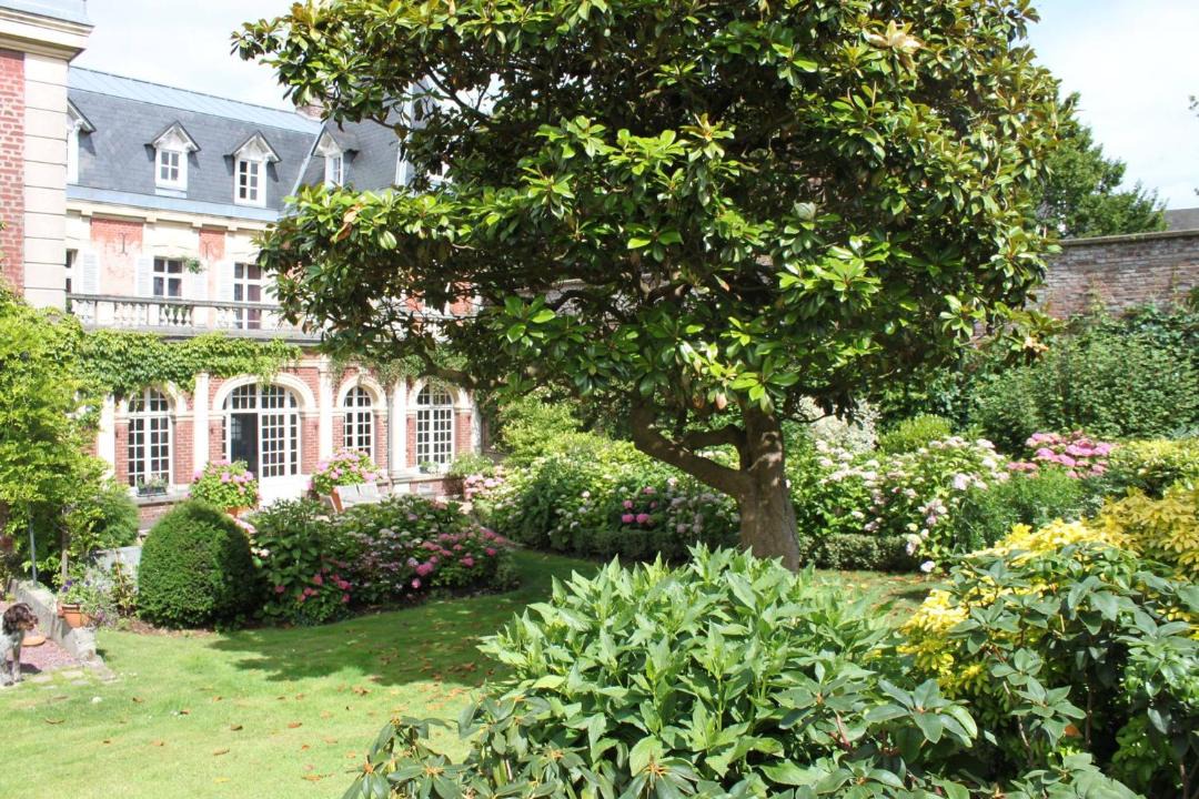 Photo of Buildings in Eu