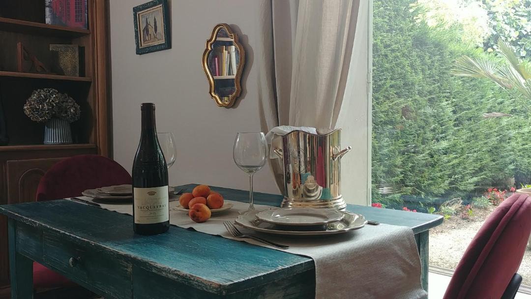 Photo of Others in Nyons