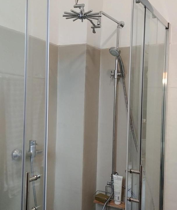 Photo of Bathroom in Nyons