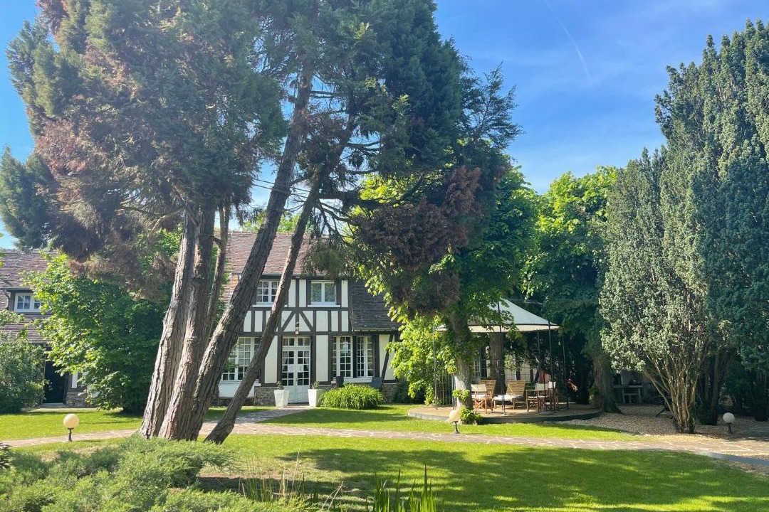 Photo of Others in Sainte-Gemme-Moronval