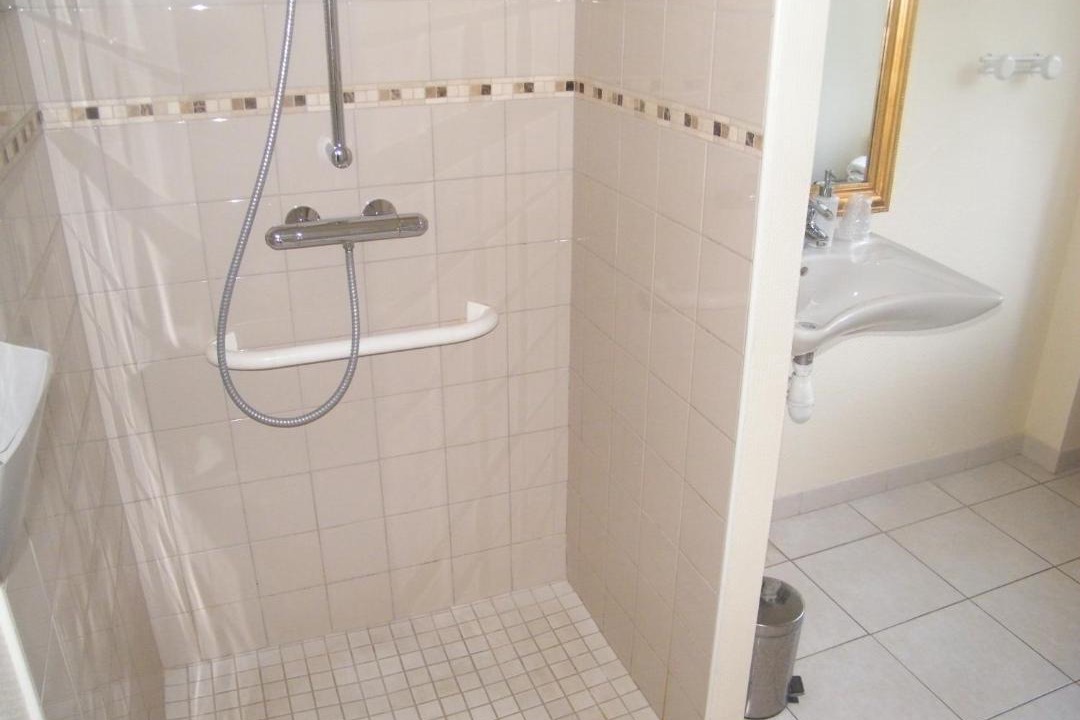 Photo of Bathroom in Saint-Martin-des-Entrees