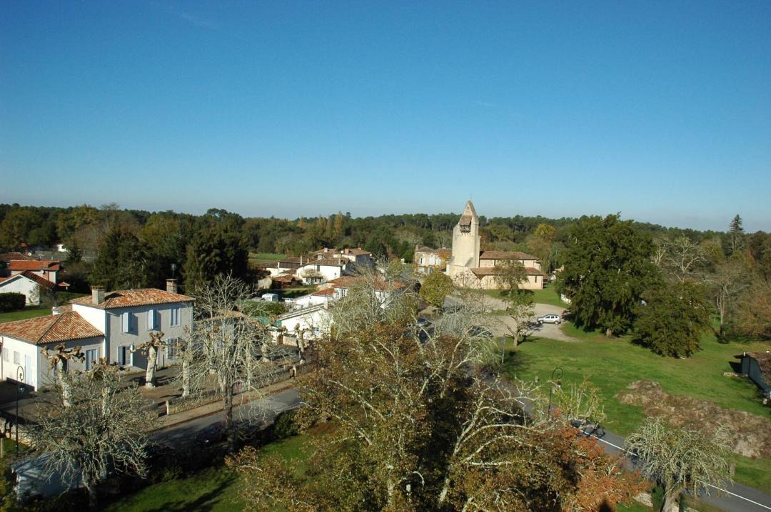 Photo of Buildings in Lucmau