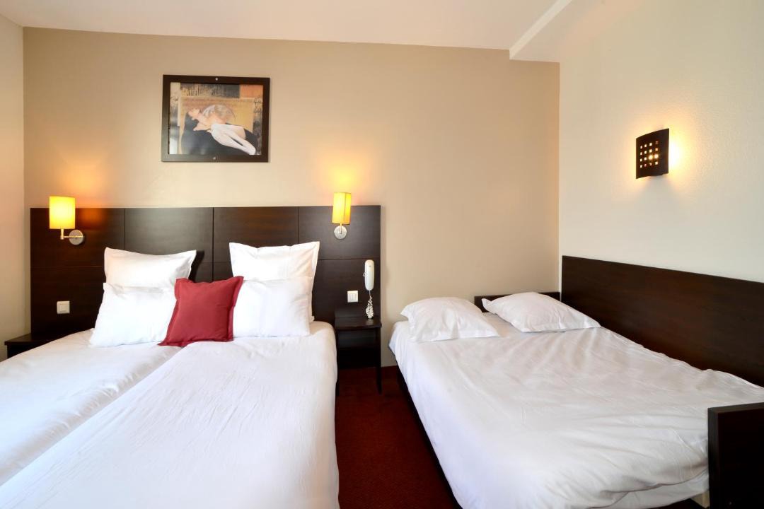 Photo of Bedroom in Gennevilliers