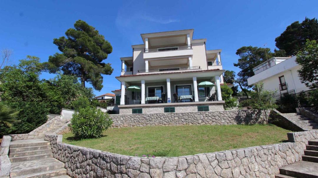 Photo of Buildings in Malinska