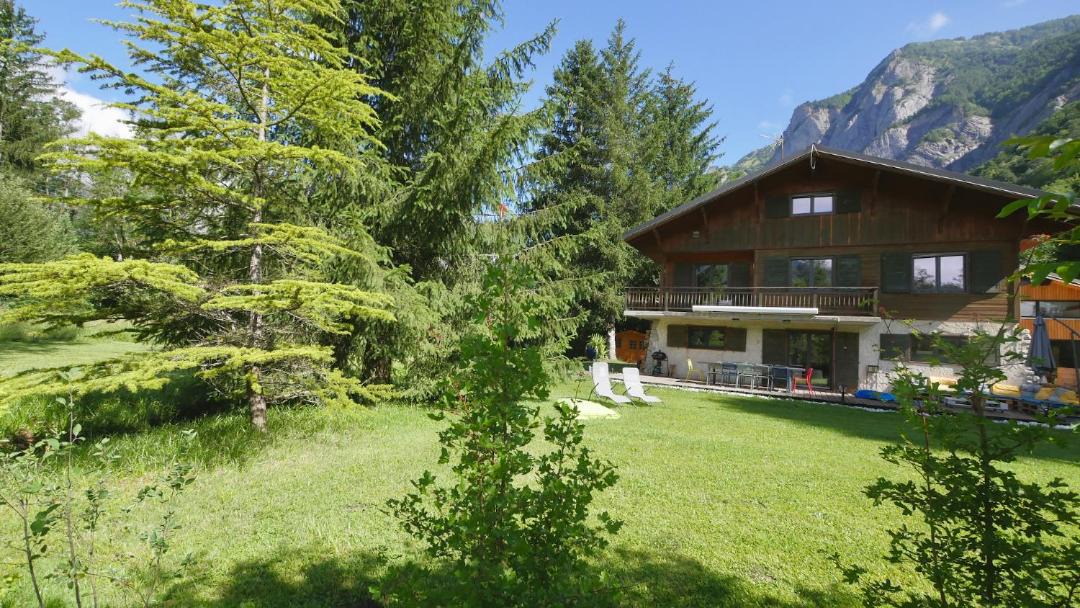 Photo of Buildings in Le Bourg-d'Oisans