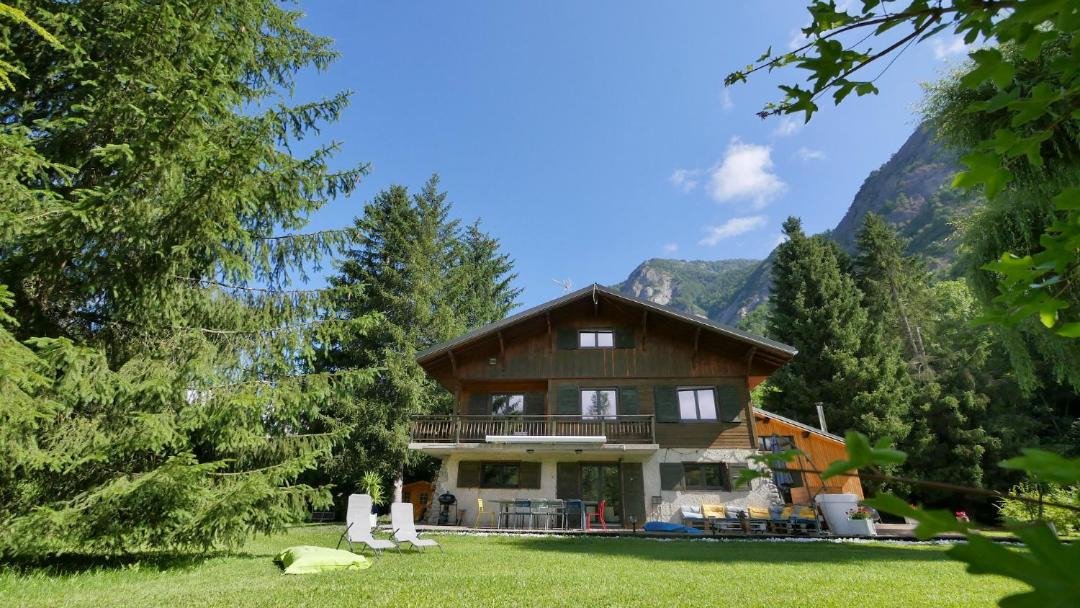 Photo of Buildings in Le Bourg-d'Oisans