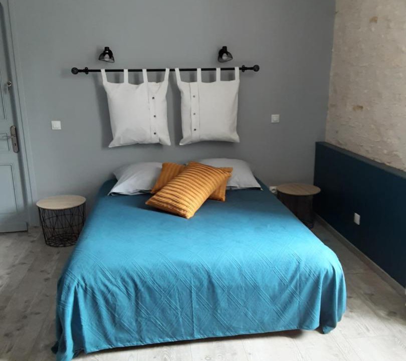 Photo of Others in Thaims