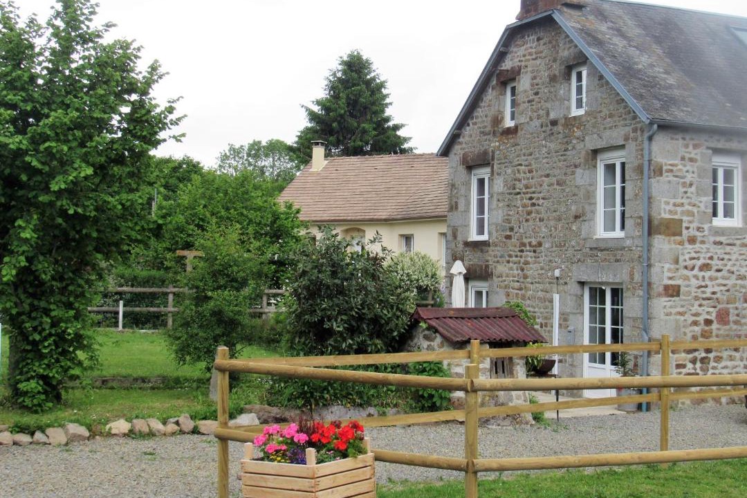 Photo of Others in La Lande-Saint-Simeon