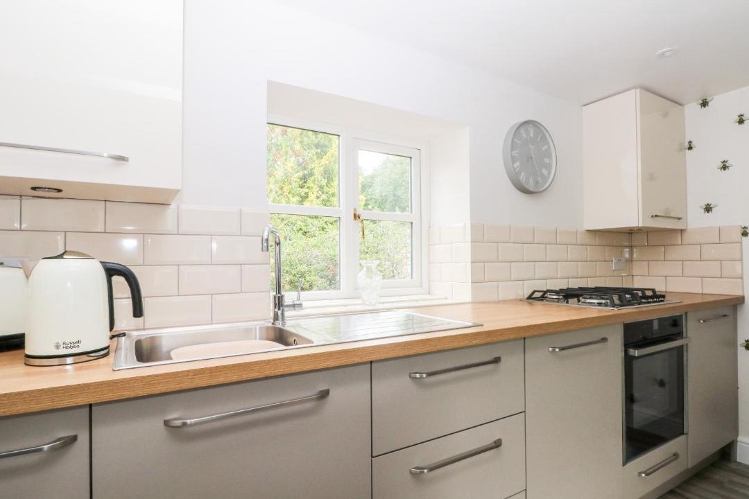 Photo of Others in Kerridge