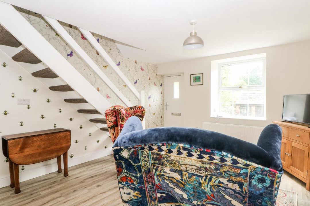 Photo of Others in Kerridge