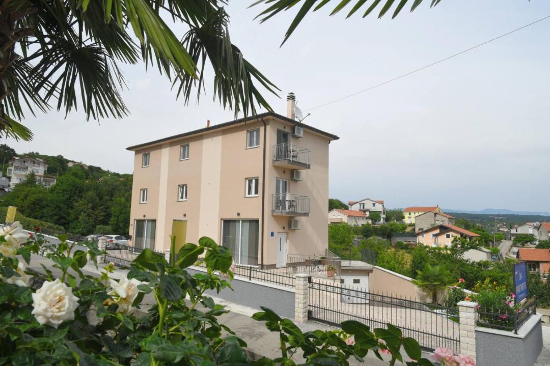 Photo of Buildings in Viskovo